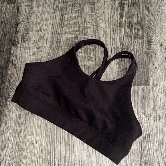 Girl sport bra Sz 6/7 - Picture 2 of 3